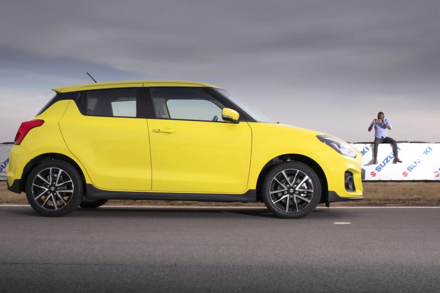  Suzuki Swift Sport 2019 года  (ZA) (фото 16 из 32)